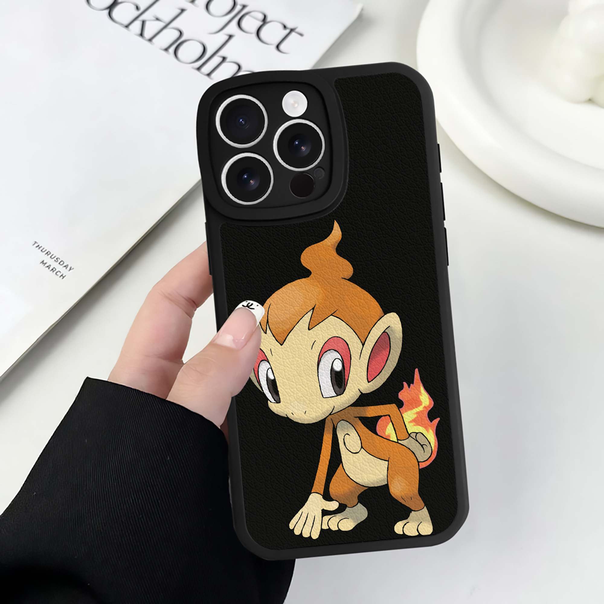 （画像用） ポケットモンスター Pokémon 【iPhone 16シリーズ対応】シリコンスマホケース（レザー調） 材質：シリコン